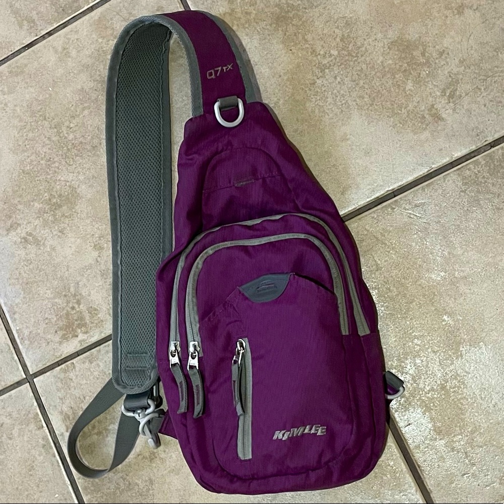 KIMLEE sling bag